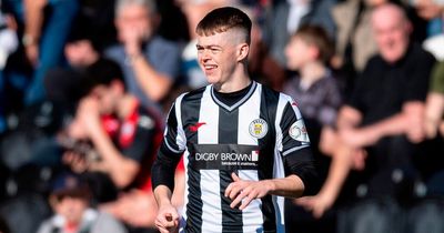Jay Henderson says being named PDE St Mirren young player of the year is an 'absolute honour'