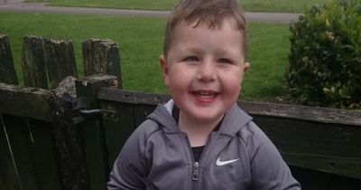 Tesco shopper to the rescue after little boy loses £15 birthday money in supermarket