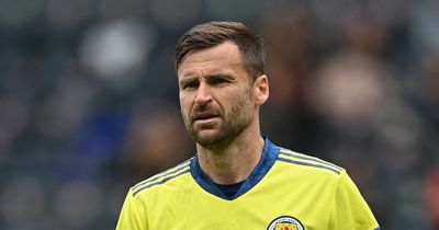 David Marshall to Hibs transfer done as Scotland keeper becomes Lee Johnson's first signing