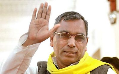 Step out of comfort of your home, Rajbhar tells ally Akhilesh