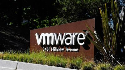 Broadcom Reportedly In Talks To Buy VMware As Chipmaker Eyes Cloud Software