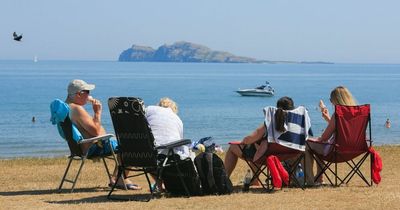 Ireland set for hottest weekend of the year as Met Eireann forecast dramatic weather U-turn