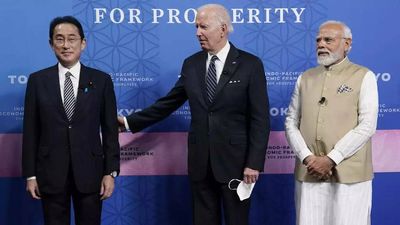 US unveils 13 nation economic pact to assert Asia leadership