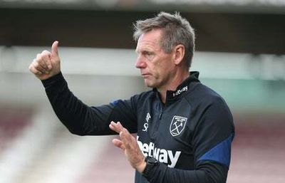 Stuart Pearce leaves coaching role at West Ham to end second spell working with David Moyes