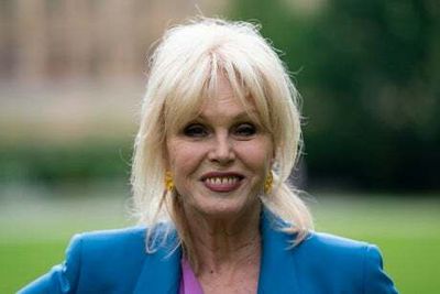 Dame Joanna Lumley demands inquiry into medical research with animals