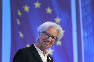 Beaten-down US stocks rally as Lagarde comments lift euro