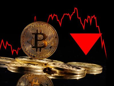 Bitcoin, Ethereum, Dogecoin Drop As Crypto Sentiment Hits 'Rock Bottom' — Do 'Weak Hands' Present Opportunities?