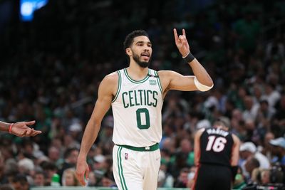 Heat at Celtics: Boston beats up on the Heat at the Garden 102-82 to win Game 4