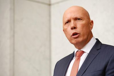 Peter Dutton remains only candidate for Liberal leader, Sussan Ley and Jane Hume frontrunners for deputy