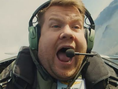‘Are you joking?’: James Corden recreates Top Gun aerial stunt with Tom Cruise
