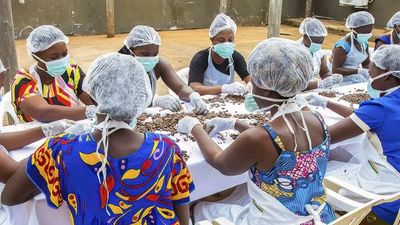 ‘Made in Cote d’Ivoire’ chocolatier puts women at centre of his cocoa revolution