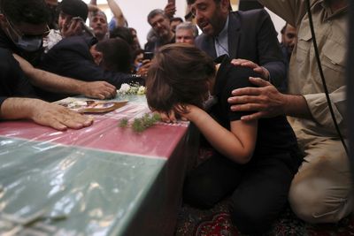 Iran vows revenge as it mourns killed Revolutionary Guard member