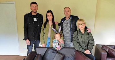 Ukrainian family given mouldy Lanarkshire flat to stay in after fleeing war