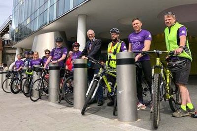 Wear a head-cam to help deter dangerous drivers, police tell cyclists