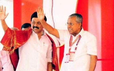 Stalin greets Pinarayi Vijayan on his birthday