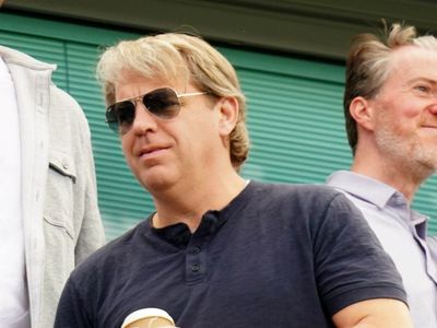 Government opens talks with ‘international partners’ to help Chelsea sale