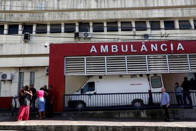 Police raid in Rio de Janeiro favela kills at least 10