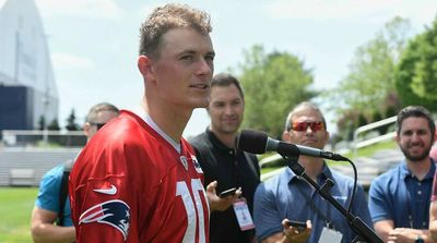 Mac Jones Shows Up to OTAs in ‘Best Shape of His Life’