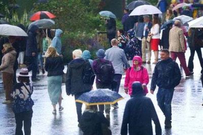 Hail ‘the size of chickpeas’ hits London and the south east amid thunderstorms