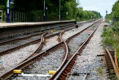 Workers vote overwhelmingly in favour of national rail strike