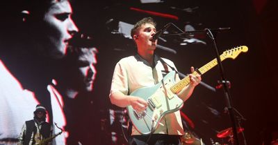 Sam Fender arrives on stage in style to Local Hero at intimate O2 City Hall gig