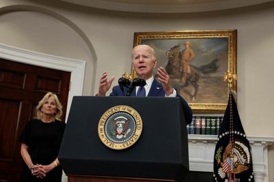 Biden renews calls for Congress to 'stand up' to gun lobby after Texas school shooting - Roll Call