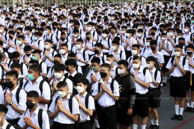 Survey finds 8% of Thai youth at risk of suicide