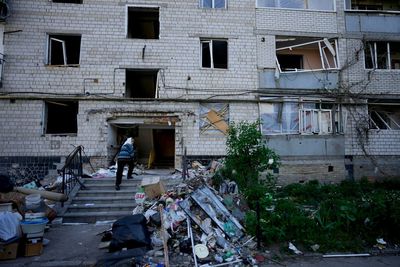 Live updates | Ukraine: Russian shelling kills 6 civilians