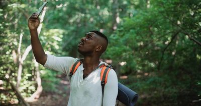 Tech guru has tip to boost your mobile phone signal