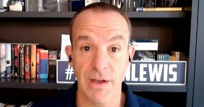 Martin Lewis explains when energy customers should commit to fixed rate deal