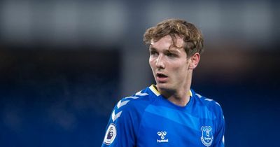 Lewis Warrington reveals Everton plan after signing new contract