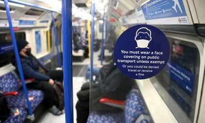 Almost 4,000 fined for breaking mask rules on London transport