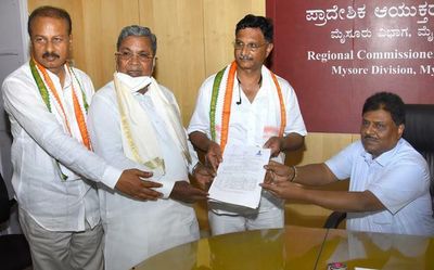 Council polls: Cong. candidate files nomination