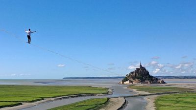 French tightrope walker claims world record in Mont Saint-Michel crossing