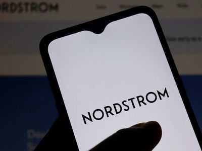 4 Nordstrom Analysts React To Mixed Q1 Earnings: 'We Remain Skeptical'
