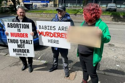Anti-abortion preachers at Glasgow clinic prompt patient to join counter-protest