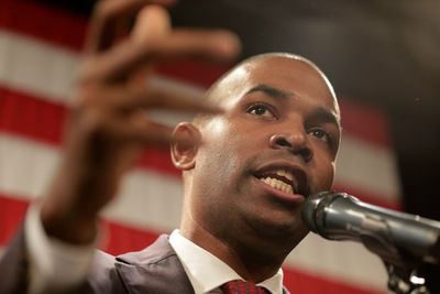 Delgado becomes 1st New York Lt. governor with Latino roots