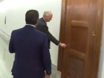 Senator who has received $1m from NRA runs into a locked door trying to avoid Texas shooting questions