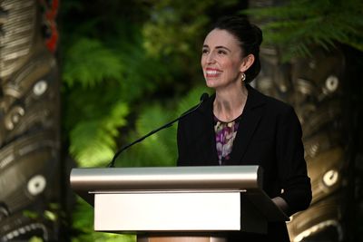 New Zealand leader urges U.S. to return to regional trade pact