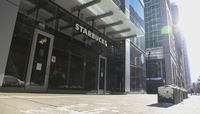 Workers at two Edgewater Starbucks stores vote to unionize — first in Chicago for coffee giant
