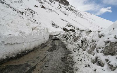 9 dead in central Kashmir’s Zojila Pass road accident