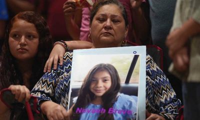 ‘Evil will not win’: sorrow and disbelief as Uvalde mourns its children