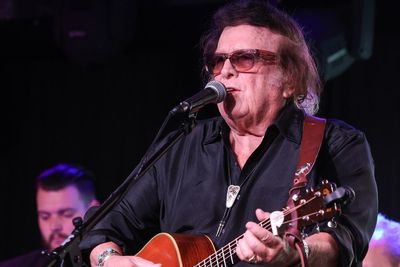 Don McLean drops out of NRA rally concert following Texas school shooting