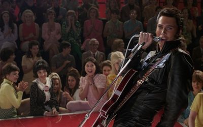 Baz Luhrmann’s Elvis receives 12-minute standing ovation at Cannes