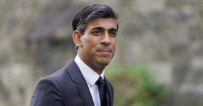 Millions of households to receive £650 payment to ease of living crisis