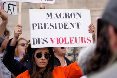 French movement calls out sexual misconduct in politics