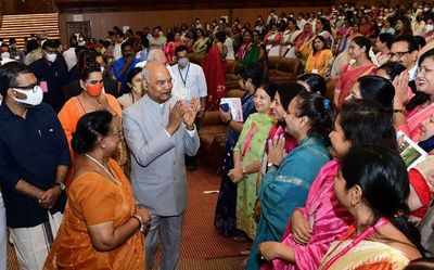 Women’s progress in Kerala draws Kovind’s praise