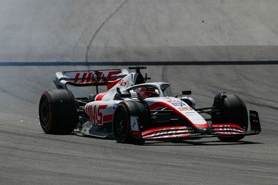 Magnussen changes mind on Hamilton clash at Spanish GP