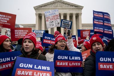 US Supreme Court may be on verge of expanding the right to carry guns in public