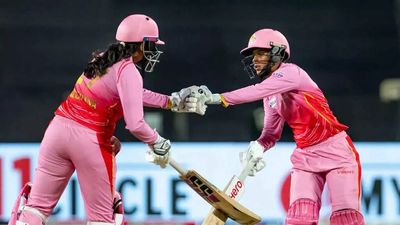 Women's T20 Challenge: Sabbhineni Meghana, Jemimah Rodrigues propel Trailblazers to 190/5 against Velocity in must-win game